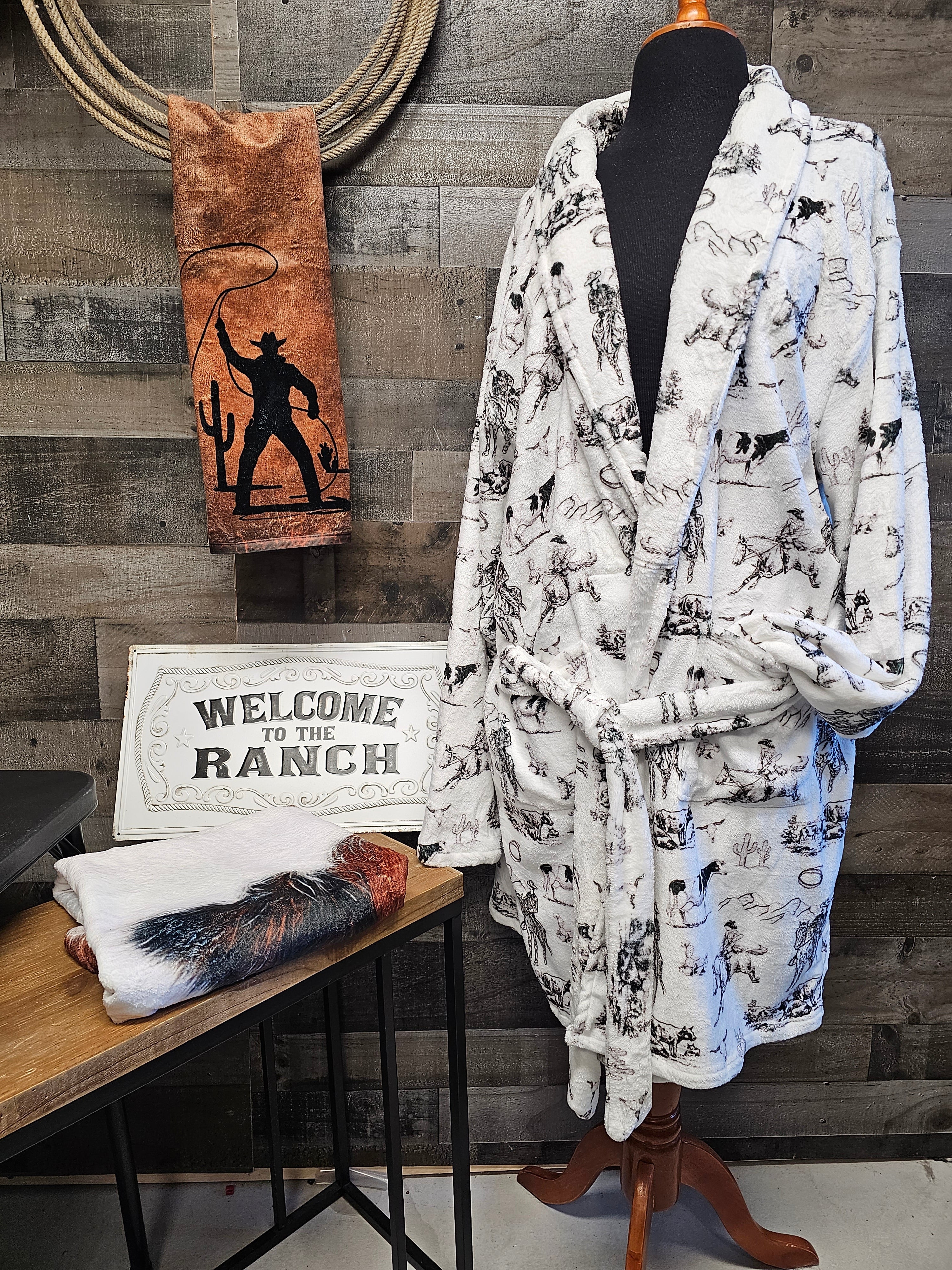 Baha Ranch Ranch Life Women's Western Bath Robe