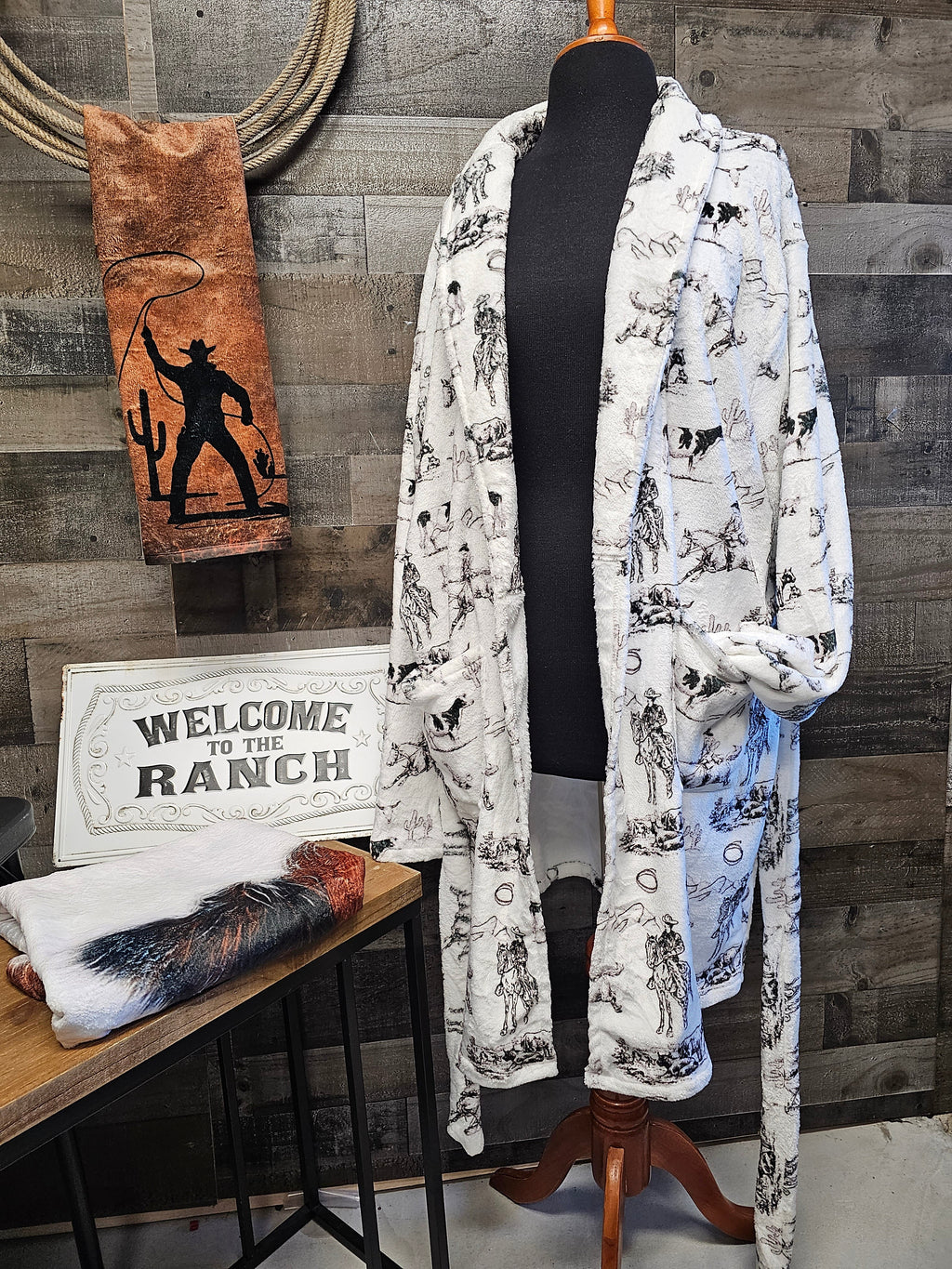 Baha Ranch Ranch Life Women's Western Bath Robe