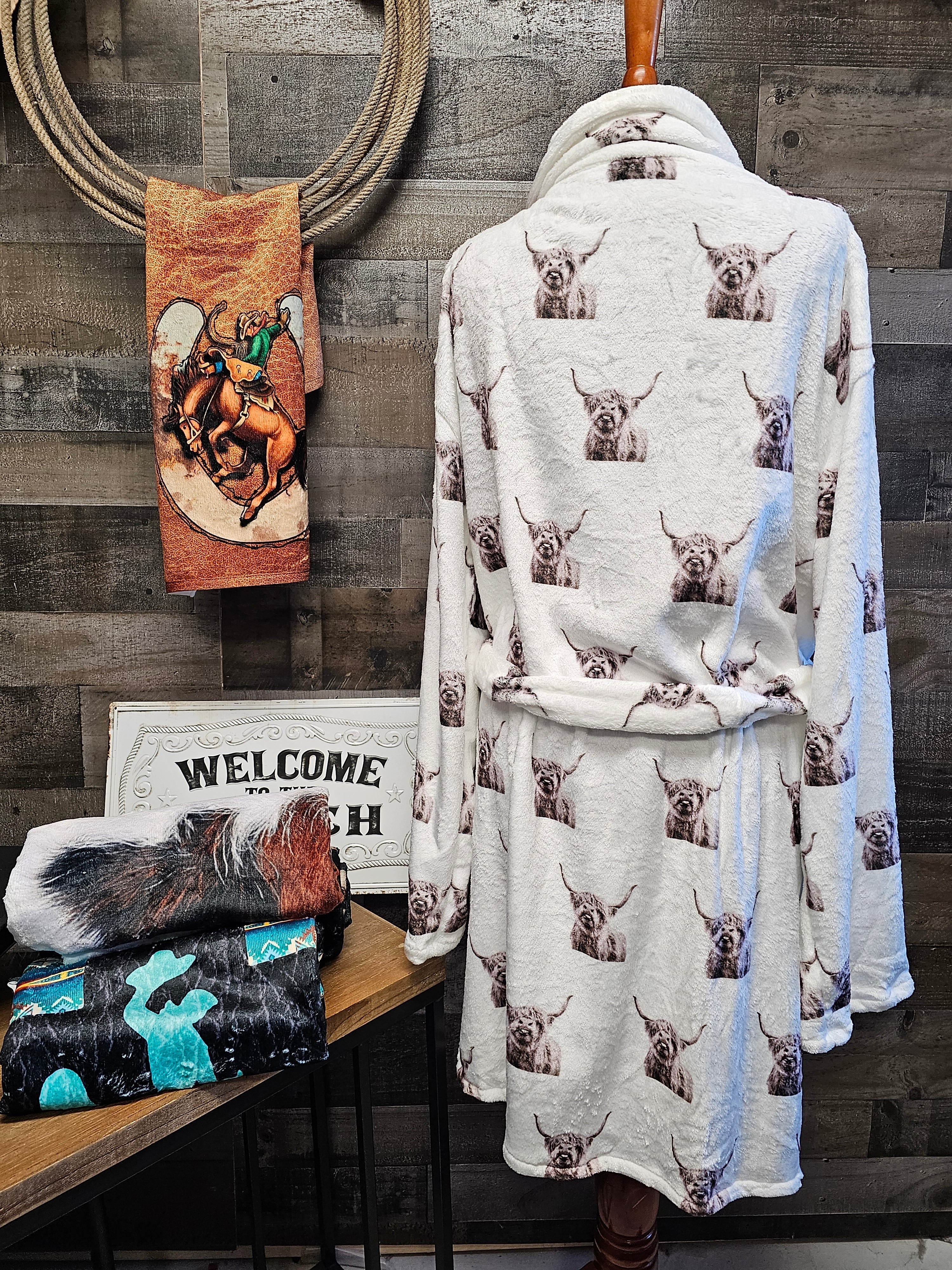 Baha Ranch Silly Highland Cow Women's Western Bath Robe