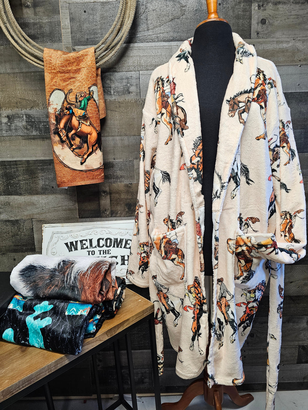 Baha Ranch Vintage Cowgirl Women's Bath Robe