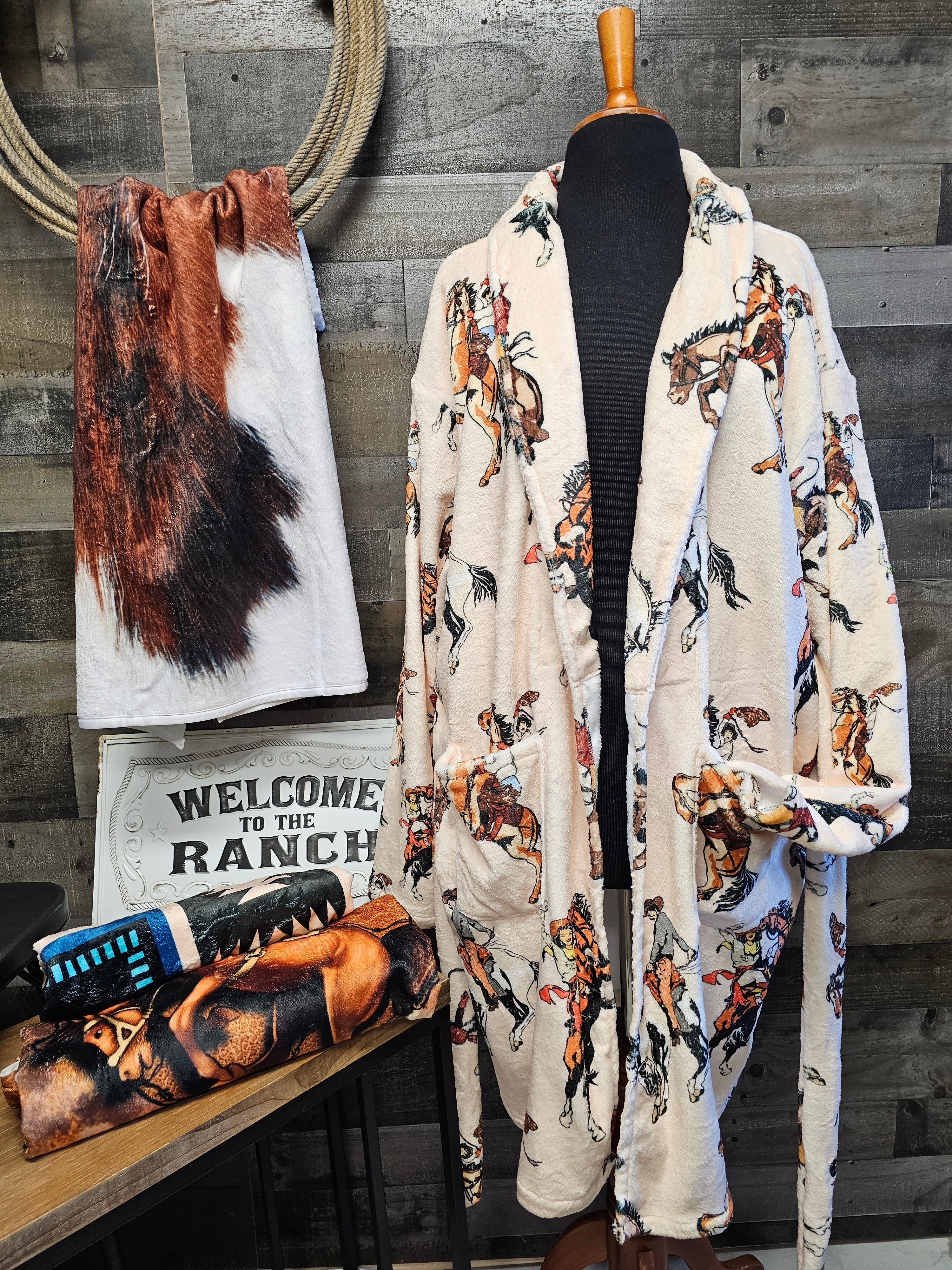 Baha Ranch Vintage Cowgirl Women's Bath Robe