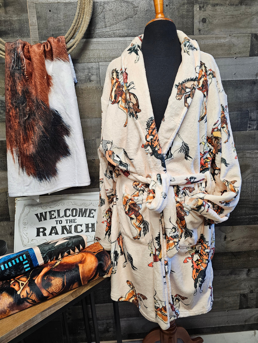 Baha Ranch Vintage Cowgirl Women's Bath Robe