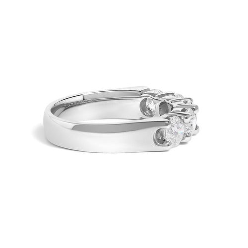 14K White Gold 1 1/2 Cttw Diamond 5 Stone Band Ring