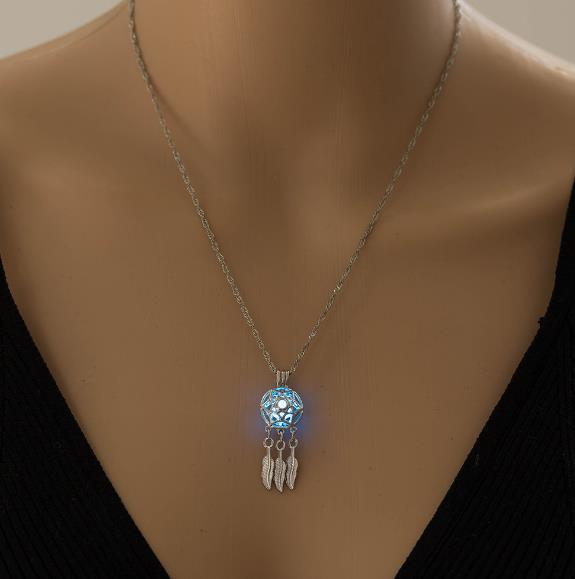 Dream Catcher Luminous Pendant Necklace