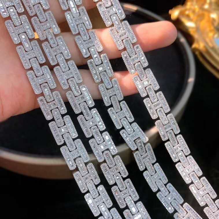 Charm Gold Iced out Diamond 18K Gold Chain Bracelet Women's