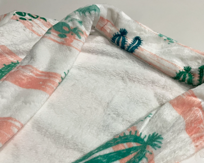 Baha Ranch White Aztec Women's Western Bath Robe